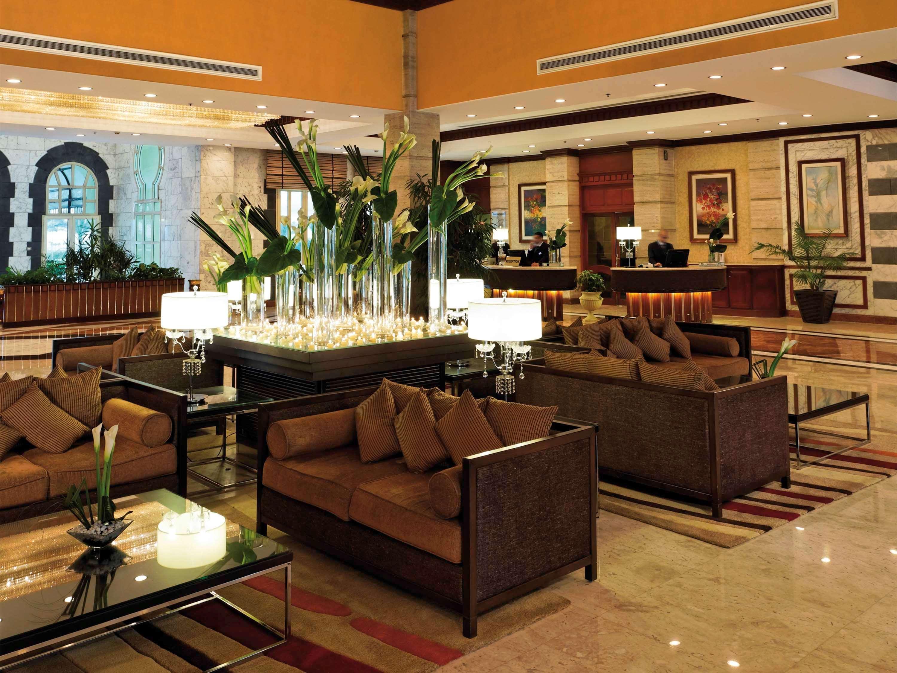 Moevenpick Hotel Cairo - Media City Giza Luaran gambar Lobby