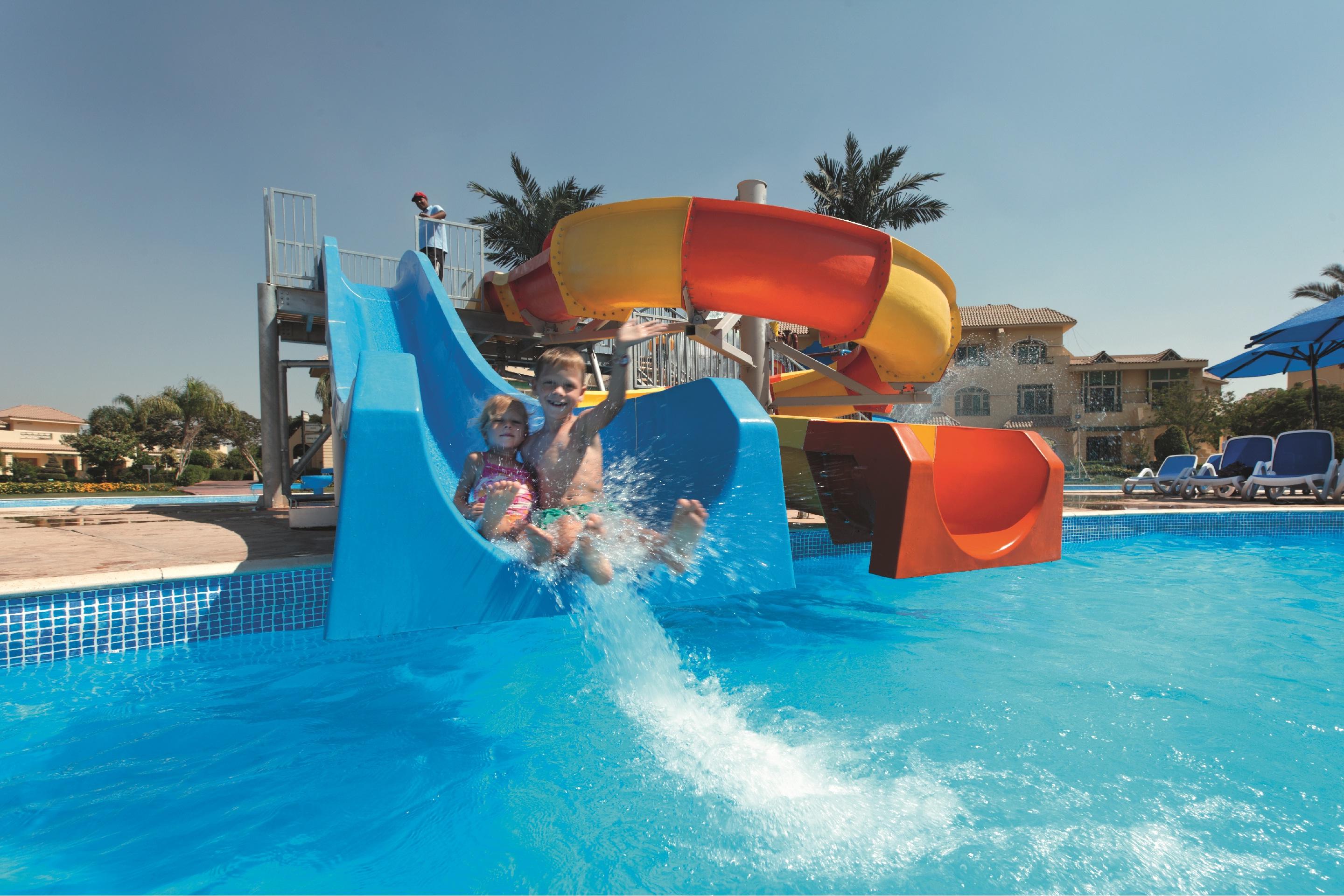 Moevenpick Hotel Cairo - Media City Giza Luaran gambar Water park in Egypt